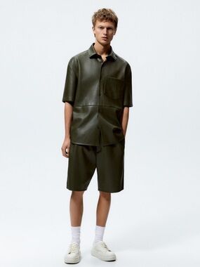 Zara Faux Leather Shorts Green Wide Fit L Mens Streetwear Elastic Waist NWT